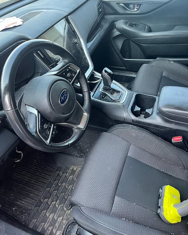 Subaru Outback — before