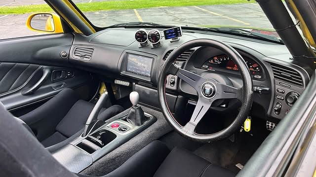 Interior · Cockpit detail